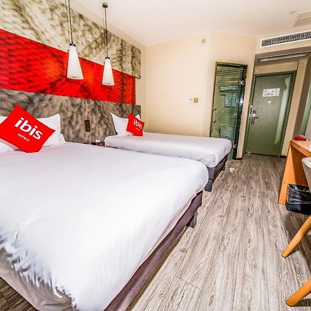 Ibis Chengdu Meizhou Center Bagian luar foto